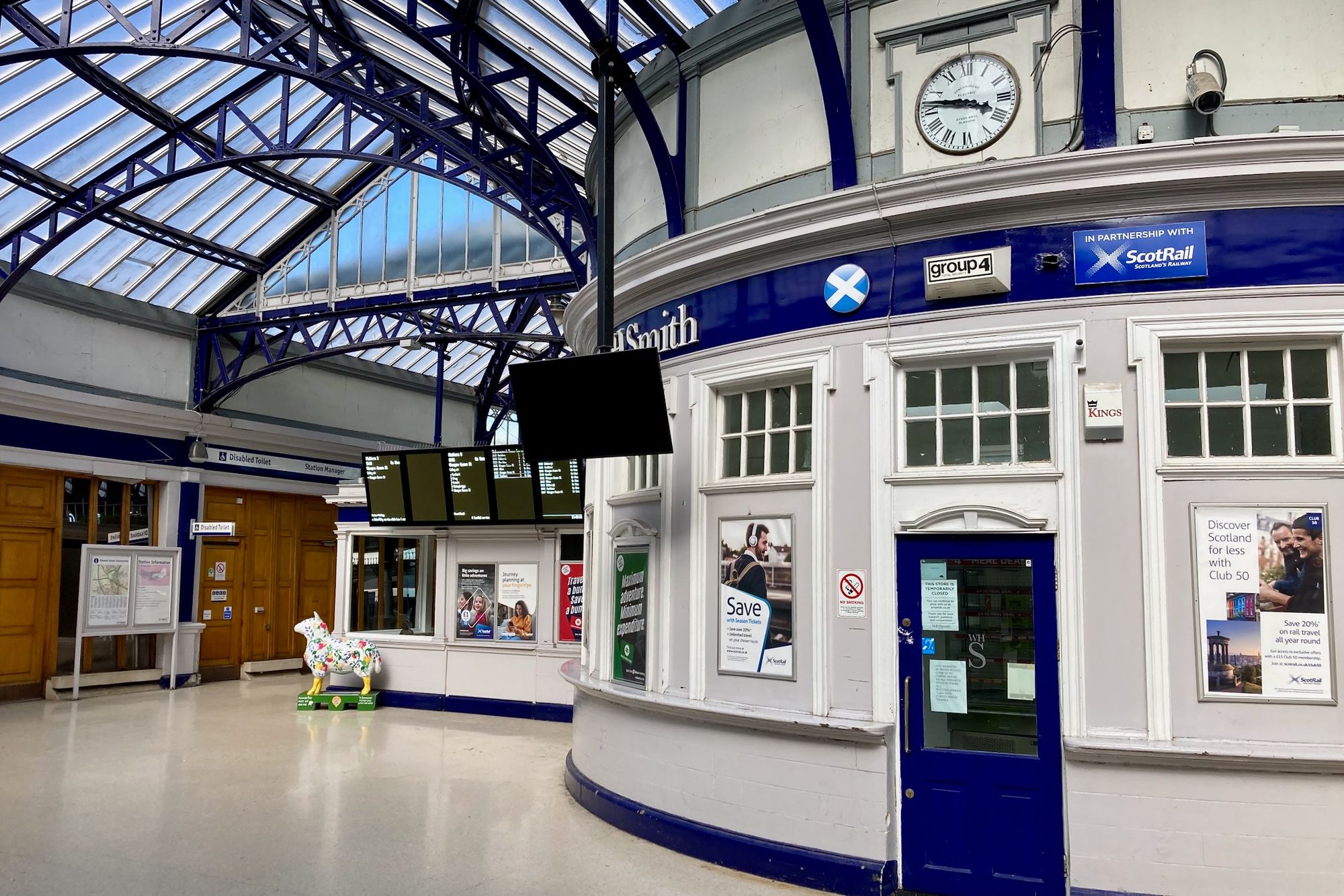 Bild: Ticket Office am Bahnhof Stirling