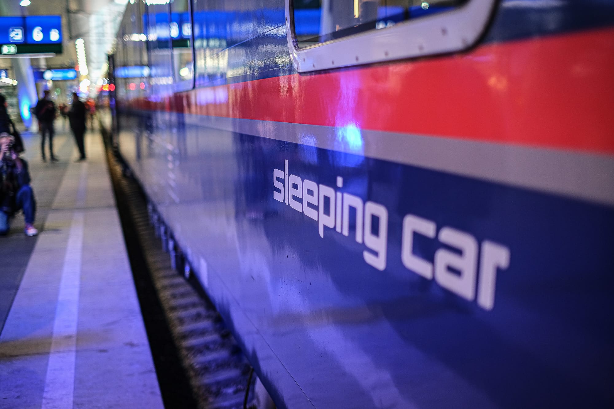 Detailaufnahme Schlafwagen im Nightjet nach Amsterdam