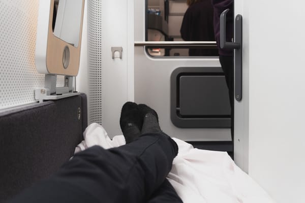 Mini Cabin: Mein erstes Mal Nachtzug-Kapsel